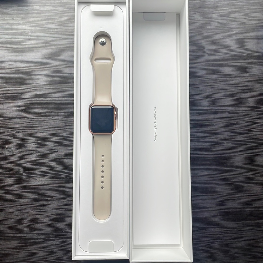 Apple Watch Series 3 (no gps) Rose Gold 38mm